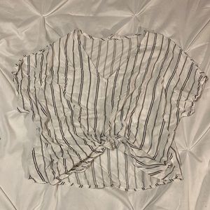 White and black striped cropped shirt